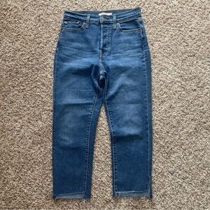 Levi’s Wedgie Straight Jeans With Frayed Step Hem 29 Button Fly